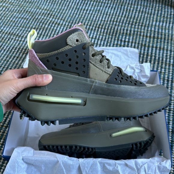 Pharrell Humanrace Adidas sneakers size 39.5 - Picture 5 of 10